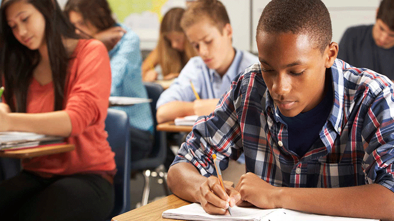 Opportunity for High School Students to Earn College Credits